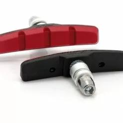 Bremsschuhe XLC V-Brake BS-V01 4er Set, 70mm, Schwarz/rot